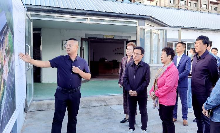 北京呼伦贝尔企业商会来阿荣旗考察交流